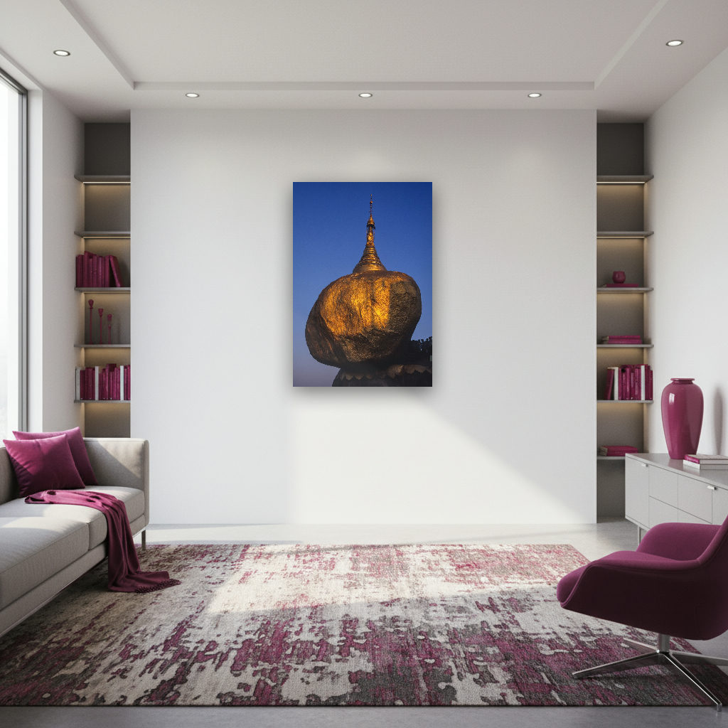 Goldener Felsen Myanmar – Magisches Wandbild für Ihr Wohnzimmer